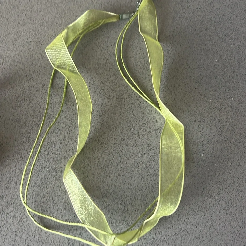 Stone Cross Pendant - Picture 4 of 4